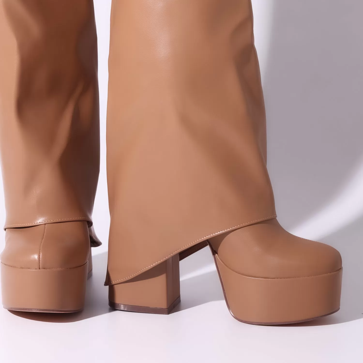 Botas Molly camel