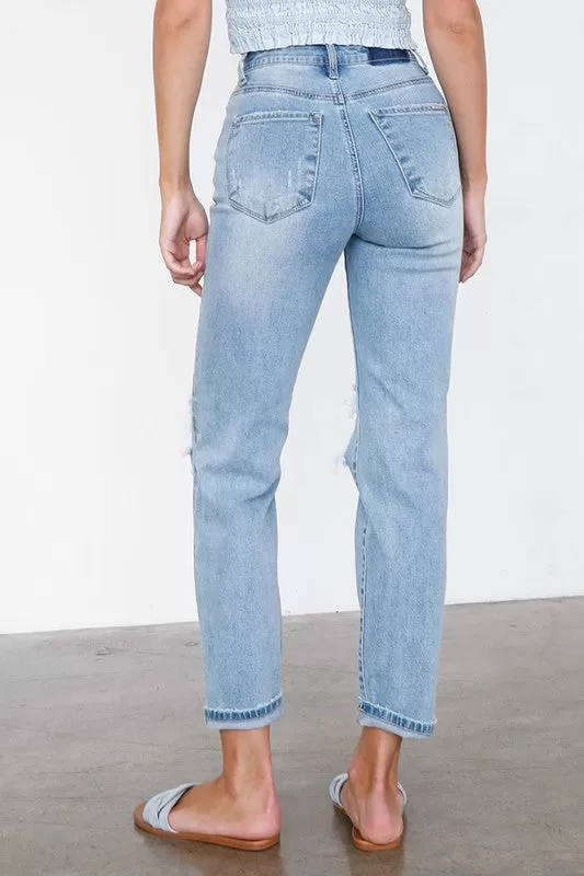 HIGH WAIST MOM JEANS