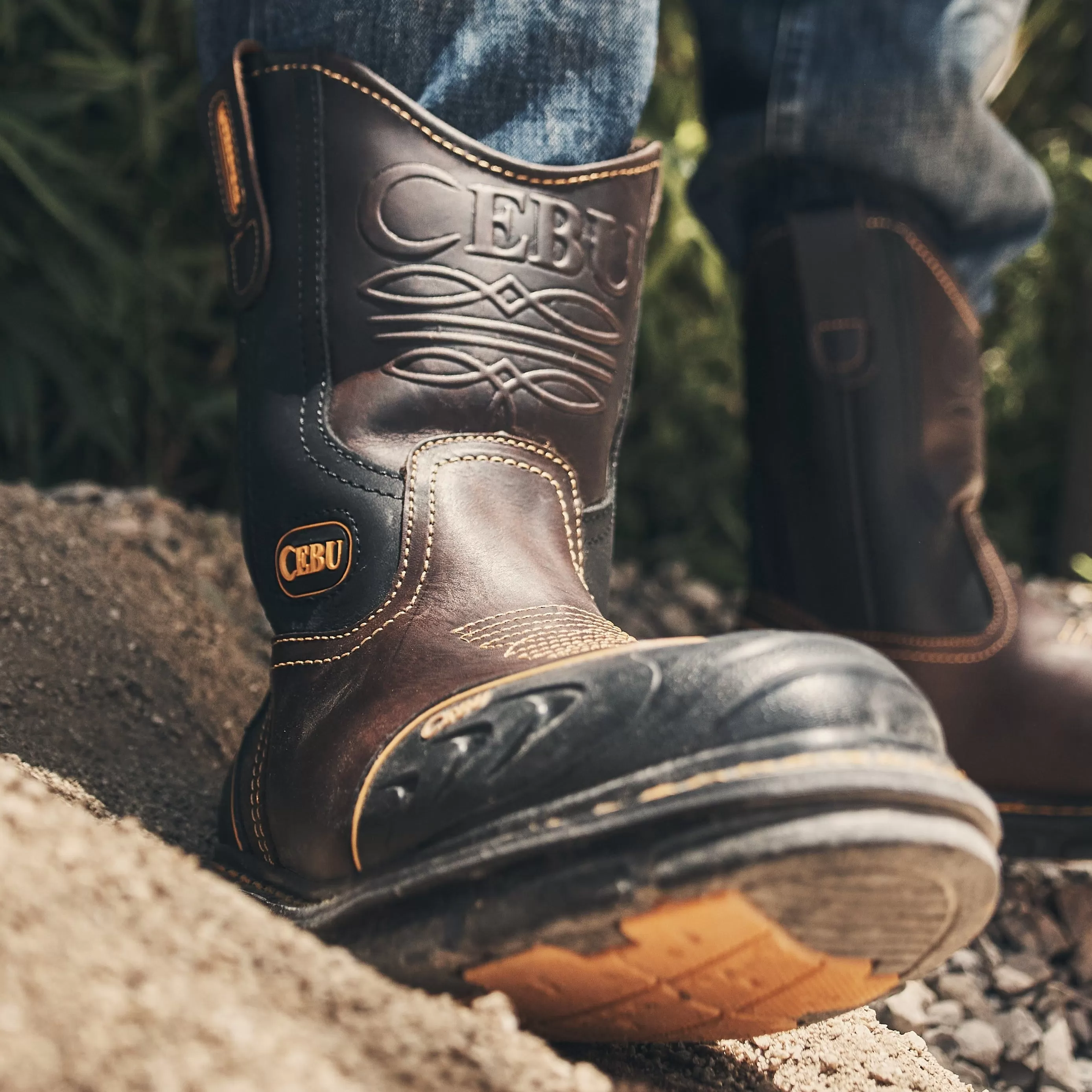 Men's Farmer Slim Soft Toe 10" Pull On Work Boots