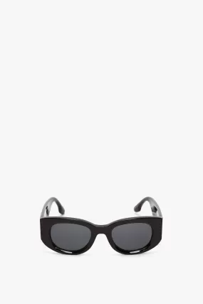 Monogram Detail Sunglasses In Black