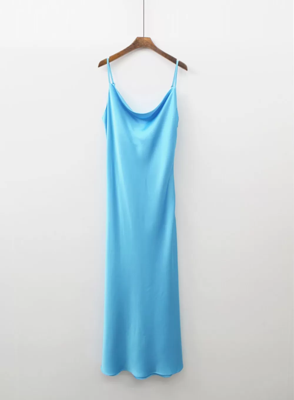 Silky Sleeveless Party Dress IA13